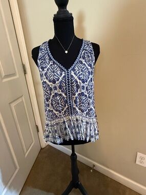 Patrons of Peace Blue and White Printed V-Neck Sleeveless Camisole